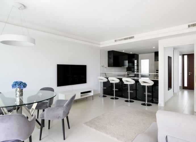 Townhouse Terraced in The Golden Mile - 2