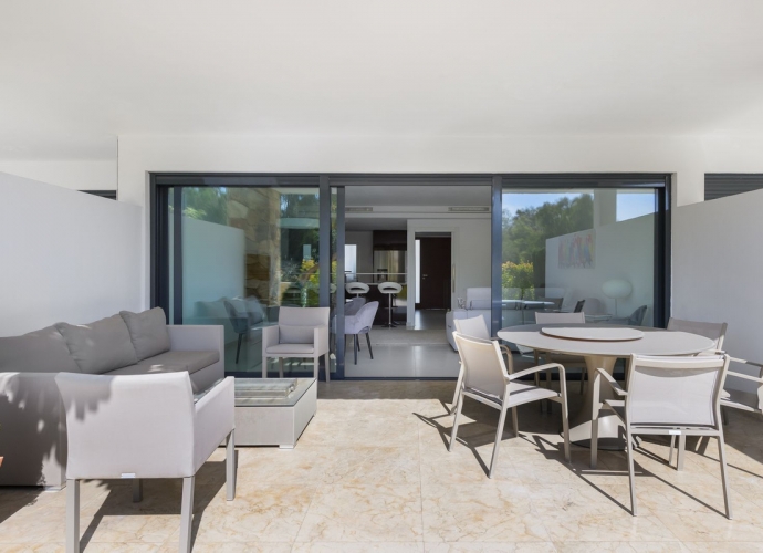 Townhouse Terraced in The Golden Mile - 9
