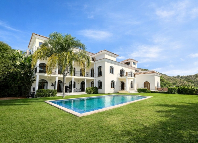 Villa Detached in Benahavís - 1