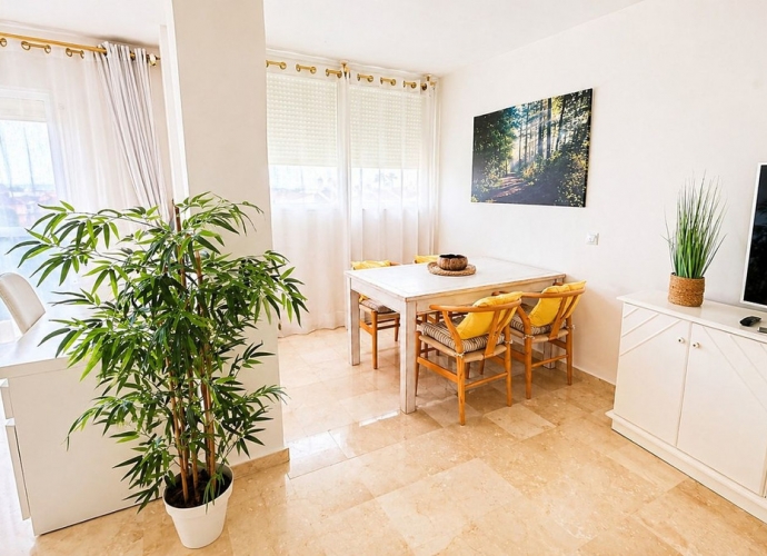 Apartamento Planta Media en Atalaya - 8