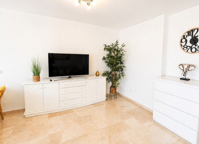 Apartamento Planta Media en Atalaya - 10
