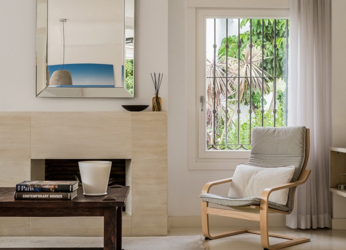 Villa Semi Detached in The Golden Mile - 4