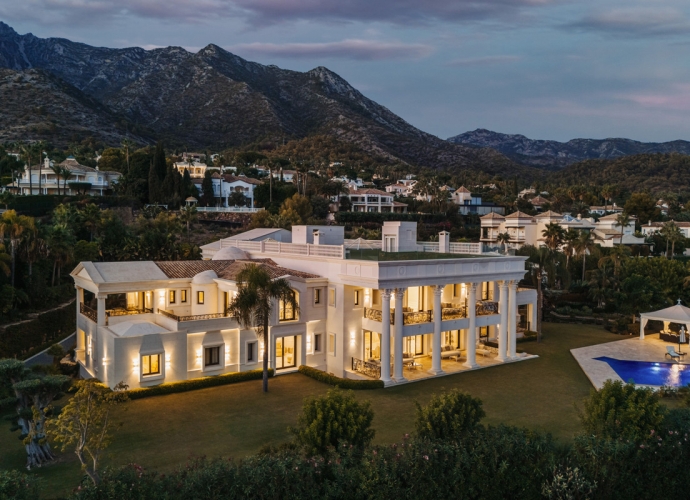 Villa Independiente en Sierra Blanca - 4