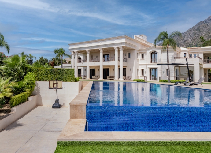 Villa Independiente en Sierra Blanca - 6