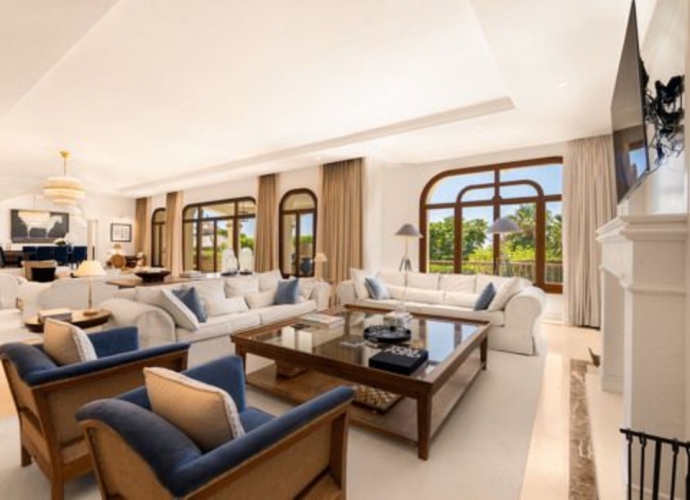Villa Independiente en Sierra Blanca - 8