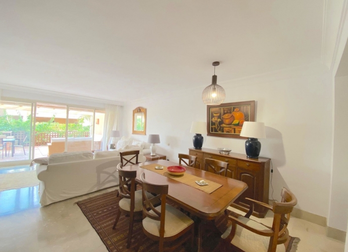 Appartement milieu d’Etage situé à Río Real - 10