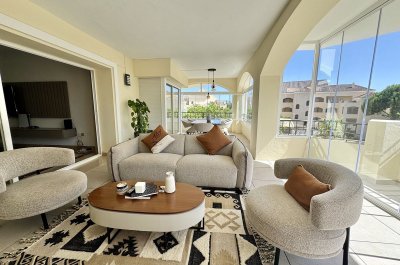 Apartment Middle Floor