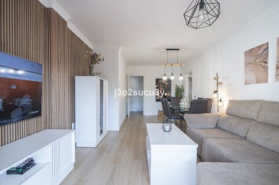 Apartment Middle Floor