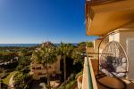 Apartment Middle Floor in Elviria Elviria Hills  - 6 - slides