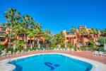Apartamento Planta Baja en Nueva Andalucía El Alminar de Marbella  - 1 - slides