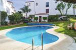 Apartamento Planta Baja en Nueva Andalucía La Maestranza  - 1 - slides