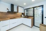 Apartment Middle Floor in Elviria Hacienda Playa  - 7 - slides
