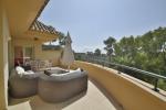 Apartment Middle Floor in Elviria Elviria Hills  - 4 - slides