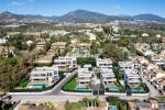 Villa Detached in New Golden Mile - 8 - slides
