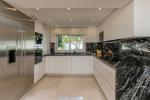 Villa Detached in The Golden Mile - 10 - slides