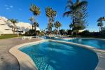 Apartamento Planta Media en Bahía de Marbella - 7 - slides