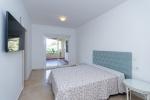 Apartment Ground Floor in Elviria - 10 - slides