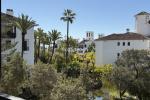 Apartment Middle Floor in Elviria - 1 - slides