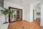 Appartement milieu d’Etage situé à Nueva Andalucía La Maestranza  - 8 - slides