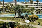 Apartamento Planta Media en Puerto Banús - 1 - slides