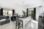 Appartement milieu d’Etage situé à Nueva Andalucía La Maestranza  - 1 - slides