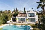 Villa Detached in Marbella - 1 - slides