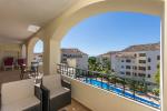 Apartment Middle Floor in Elviria Hacienda Playa  - 4 - slides