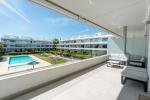 Apartamento Planta Media en Estepona - 1 - slides