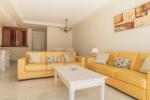 Apartamento Planta Media en Puerto Banús Jardines de Aldaba  - 4 - slides