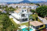 Villa Independiente en Nueva Andalucía Villas en Nueva Andalucia  - 2 - slides