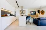 Apartamento Planta Media en New Golden Mile - 3 - slides
