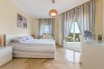 Apartamento Planta Media en Estepona - 7 - slides