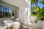 Apartamento Planta Media en The Golden Mile Marina Puente Romano  - 8 - slides