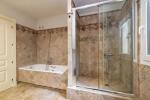 Apartamento Planta Baja en The Golden Mile Las Cascadas  - 10 - slides