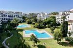 Apartamento Planta Media en Puerto Banús Jardines del Puerto  - 1 - slides