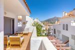 Apartamento Planta Media en Nueva Andalucía La Maestranza  - 1 - slides