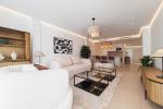 Apartamento Planta Baja en Nueva Andalucía La Maestranza  - 1 - slides