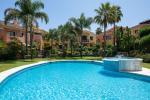 Townhouse Terraced in The Golden Mile Jardines del Rio  - 4 - slides