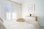 Apartamento Planta Media en Puerto Banús - 8 - slides