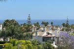 Townhouse Semi Detached in The Golden Mile - 9 - slides