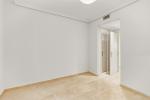 Apartamento Planta Baja en The Golden Mile - 9 - slides
